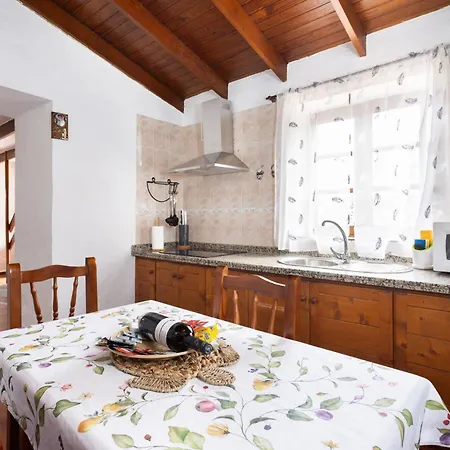 Charming Casa Nina El Pinar, Terrace 펜션 *
